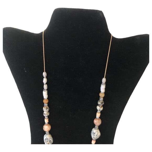 Linda For Chicos Neutral Speckled Multi Shape Beaded Single Strand Necklace - Picture 3 of 11